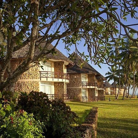 Ledger Plaza Bahari Beach Dar es Salaam Exterior photo